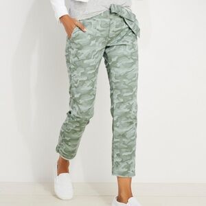 NEW Vineyard Vines Camo Every Day Utility Chino Pants size 6 NWT